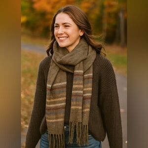 NWOT WAYRA Alpaca Wool Blend Scarf